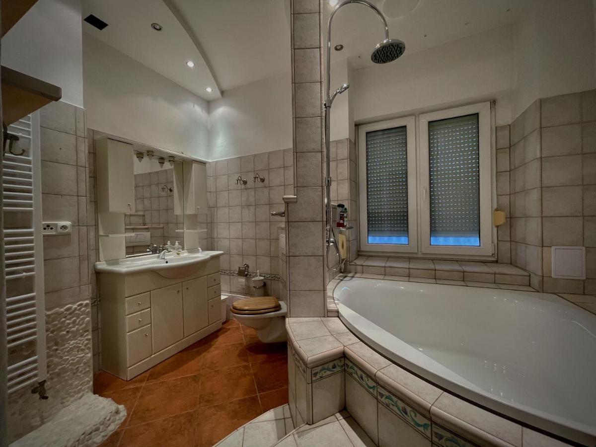 Stylove Apartmanky Frýdek-Místek エクステリア 写真